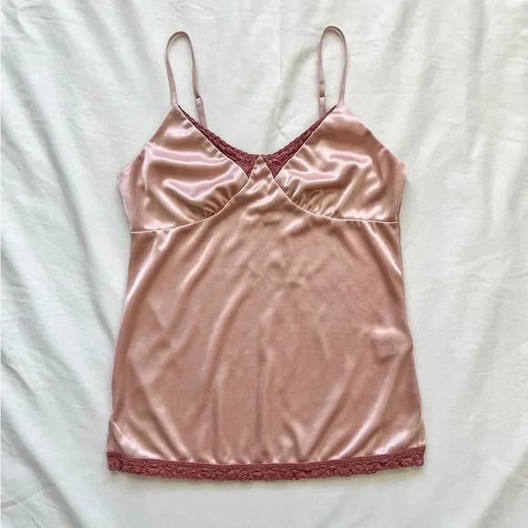 Y2K Baby Pink Satin Tank Top - Picture 3 of 6